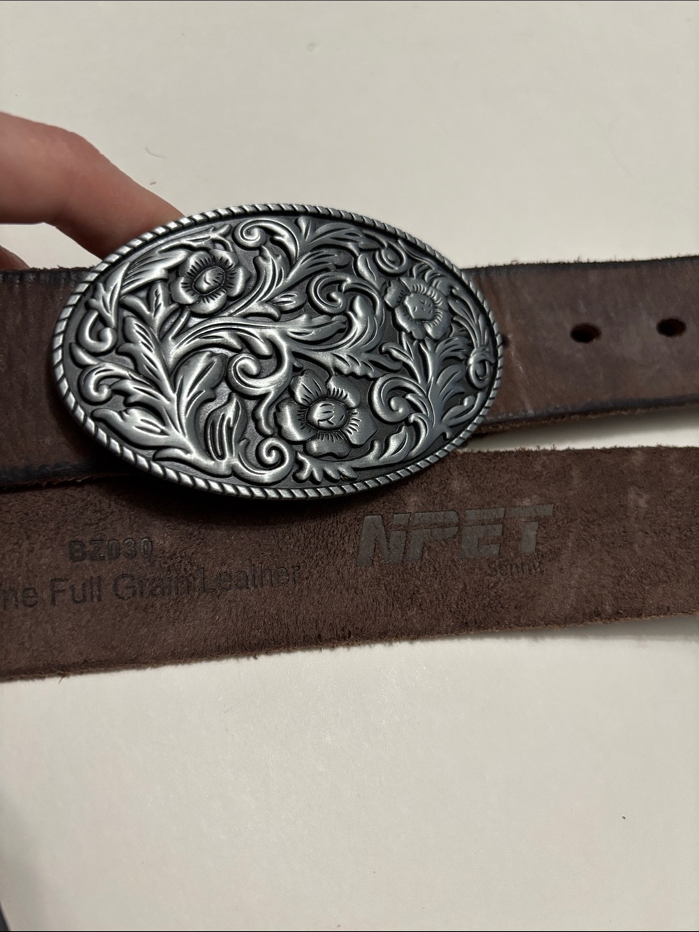 Full Grain Brown Leather Belt with Ornate Silver-Tone Floral Buckle - Picture 7 of 16